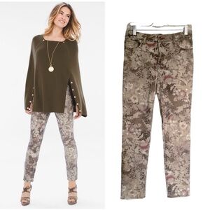 Chico’s Floral Print Slim Jeans | Size XS | So Slimming
